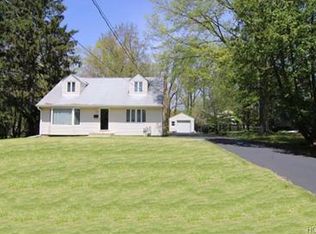 148 Derfuss Ln, Blauvelt, NY 10913