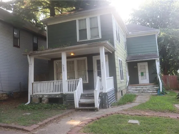 521 Ottawa St, Leavenworth, KS 66048