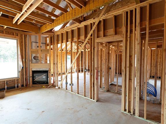 3rd image of 5517 Eden View Dr