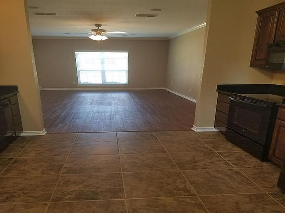 5th image of 107 Velvin Dr #B