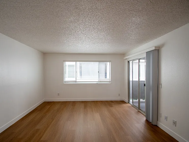 11030 Hartsook Street — Photo 39