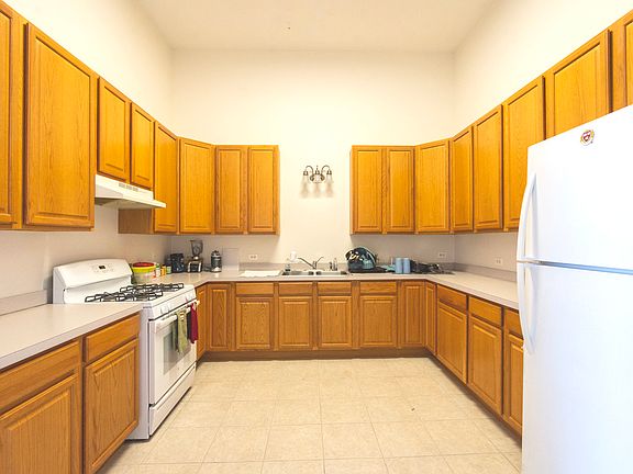 5th image of 33 W New York St #C
