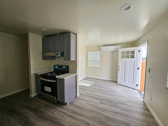 5th image of 8254 Citrus Ave #2