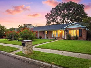 9818 Lantana Dr, San Antonio, TX 78217