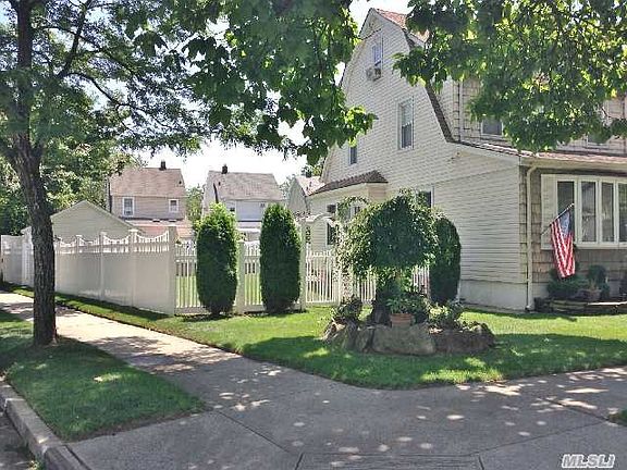 3rd image of 8801 Lyman St