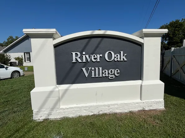 303 Genesis Ct, Yazoo City, MS 39194
