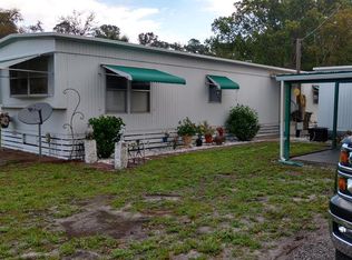 55114 5th St, Astor, FL 32102