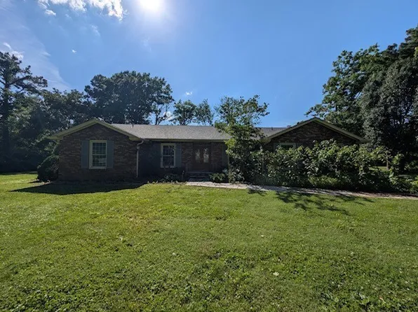 215 Williamsburg Cir, Brentwood, TN 37027