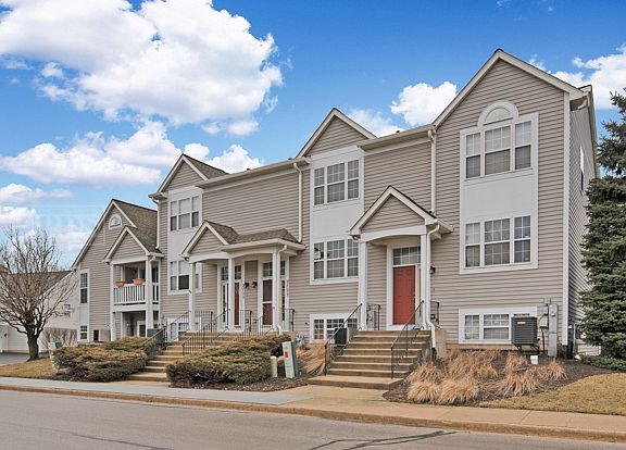 2nd image of 2723 Shelly Ln