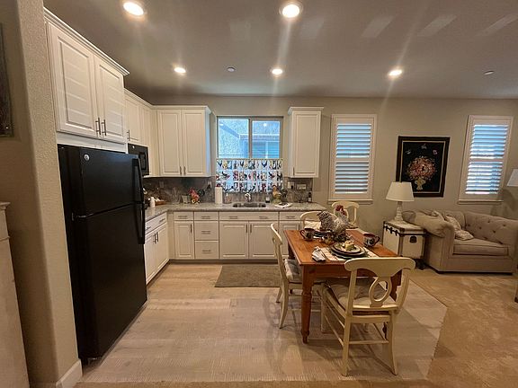 4th image of 5144 Sycamore Canyon Dr
