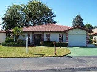 6103 Vivienda Dr, Bradenton, FL 34207