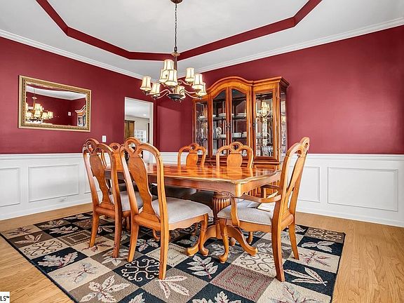 4th image of 224 Heritage Point Dr