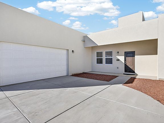 3rd image of 945 Night Sky Ave NE