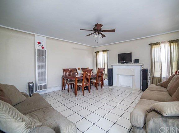 2nd image of 3433 N Figueroa St