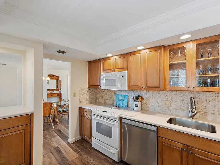 300 Ocean Trail Way #403 — Photo 20