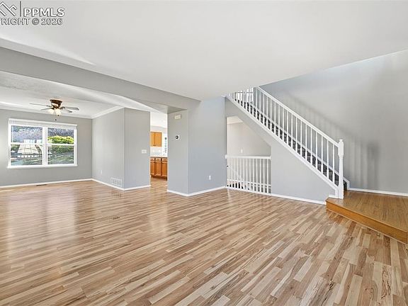 3rd image of 15465 Curwood Dr