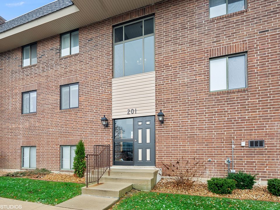 1st image of 201 E Janata Blvd APT 2A