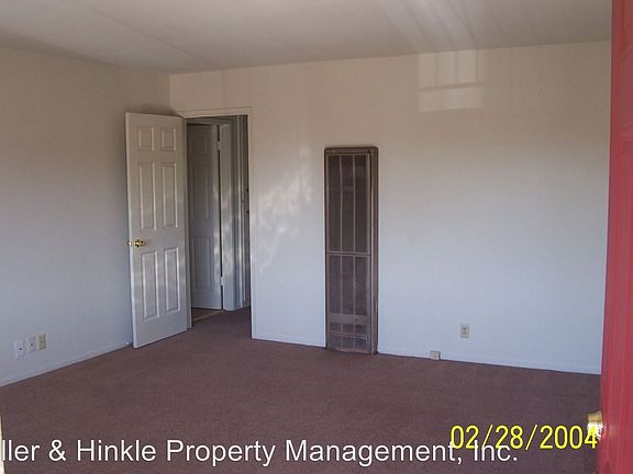4th image of 430 Dunster Dr APT 1