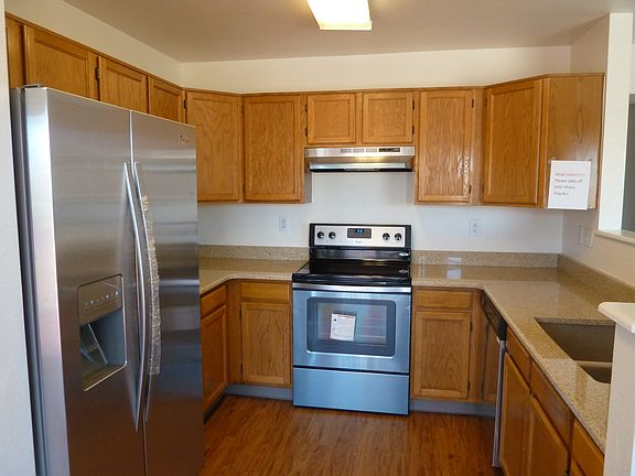 3rd image of 10530 Holyoke Dr