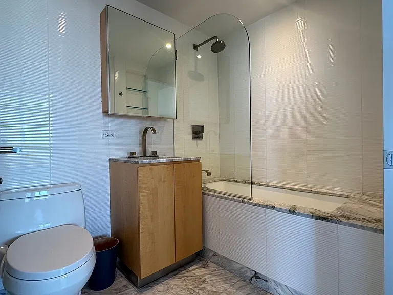 322 W 57th St #46H2 — Photo 14