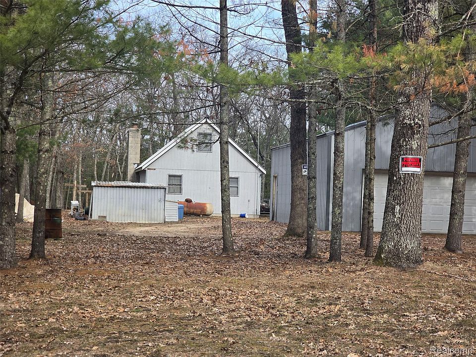 1st image of 9027 S Lost Pine Ave