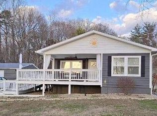 1510 Moyers St, White Pine, TN 37890