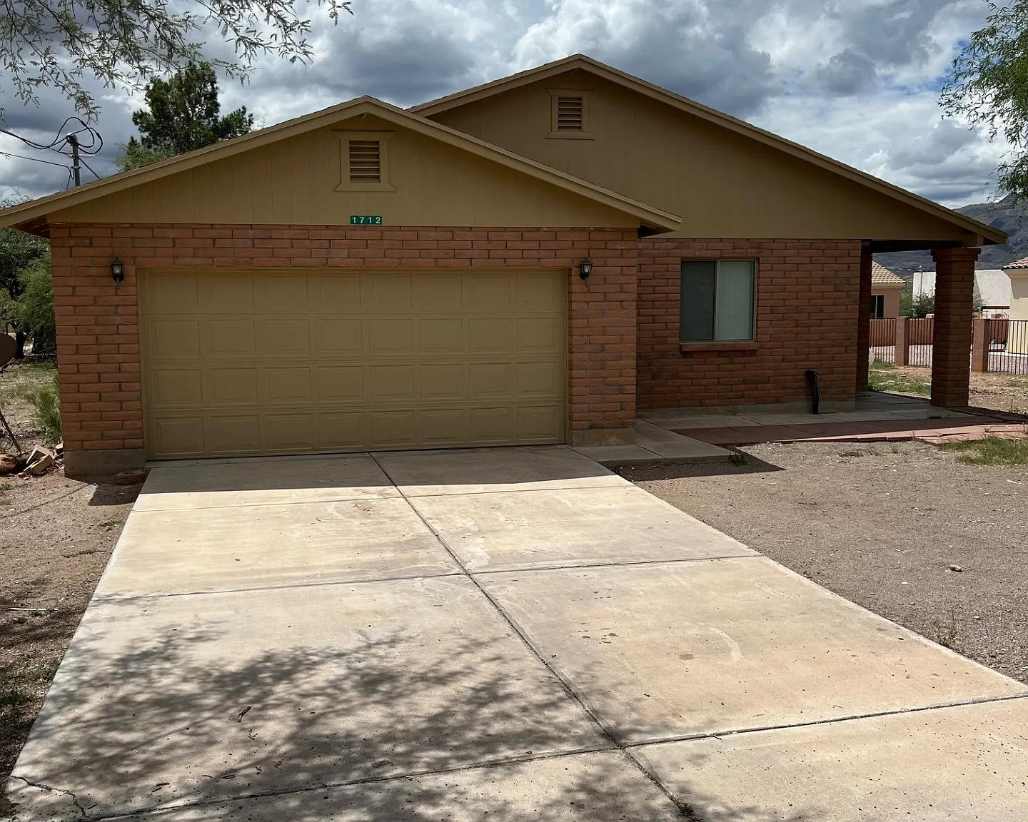 3 bed, $1,495 — Photo 1