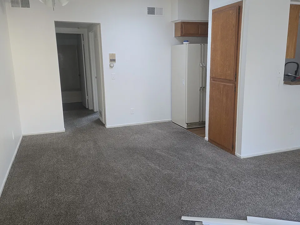 5280 Colodny Dr #9
