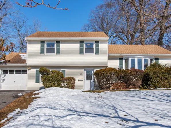 22 Belmont Dr, Livingston, NJ 07039