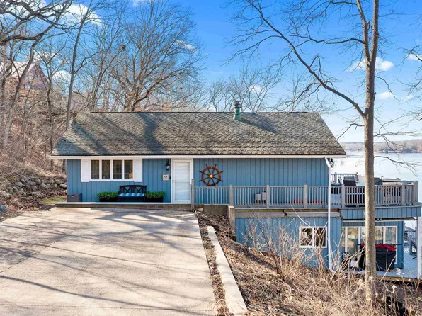 8064 Oak Run Dr, Dahinda, IL 61428