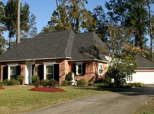 290 Beau Rivage Dr, Mandeville, LA 70471