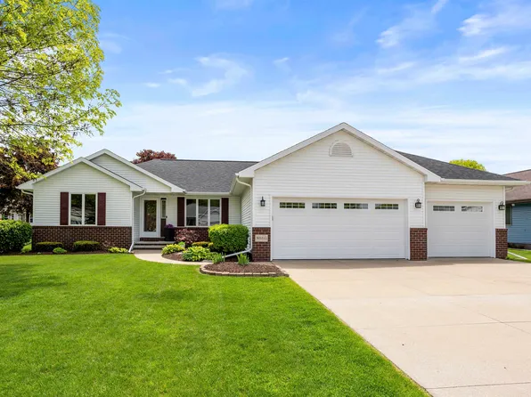 W5841 Easter Lily Dr, Appleton, WI 54915