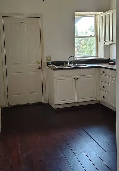 1341 Temple Pl #1F — Photo 2