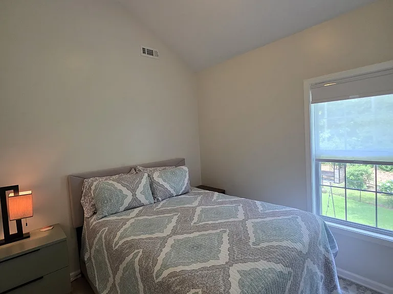 100 Bedford Forrest Dr — Photo 20