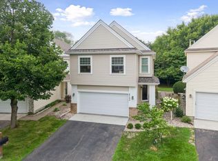 8795 N Bay Dr, Chanhassen, MN 55317