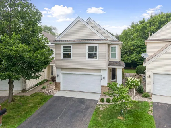 8795 N Bay Dr, Chanhassen, MN 55317