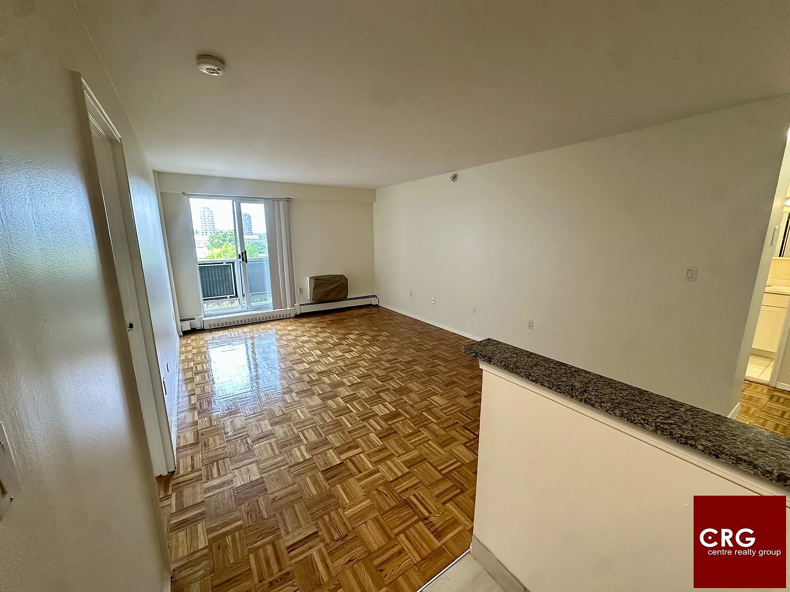 2 bed, 1.5 bath, $3,166 — Photo 2