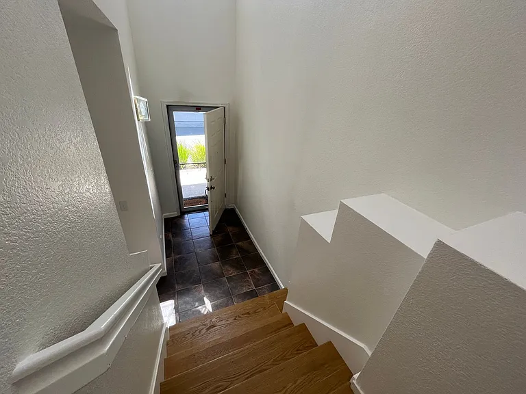 7388 Dalmally Ln — Photo 7