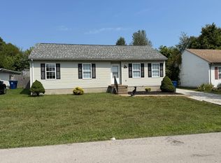 212 Lakeshore Dr, La Grange, KY 40031