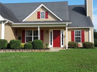 1412 Crystal Brook Ct, Monroe, GA 30655