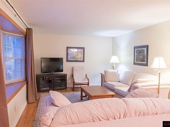 2nd image of 203 Floral Ave