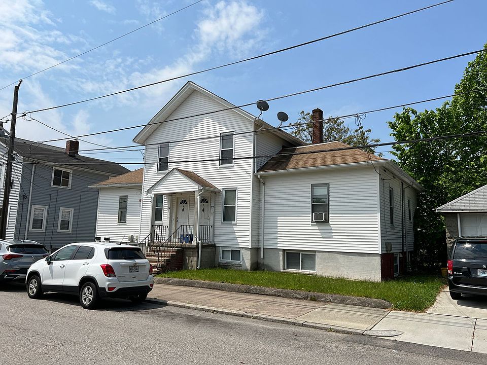 79 Denver St Pawtucket, RI Zillow Apartments for Rent in Pawtucket