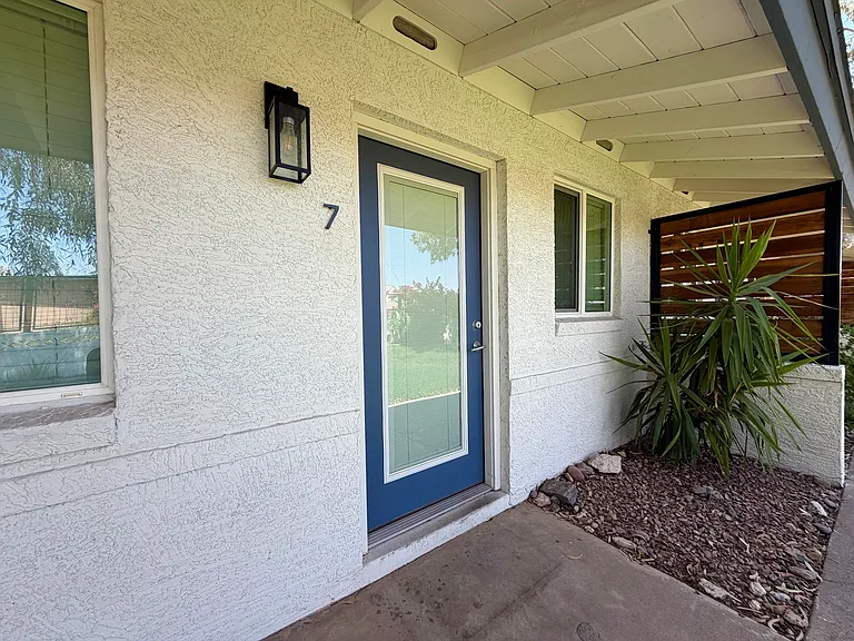 7625 N 12th St #7 — Photo 3