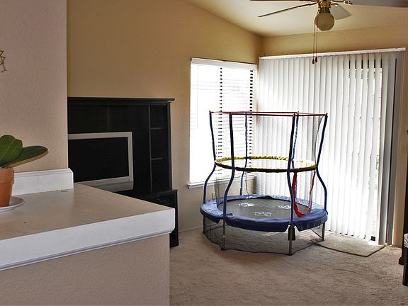 5th image of 3809 Sheedy Ct