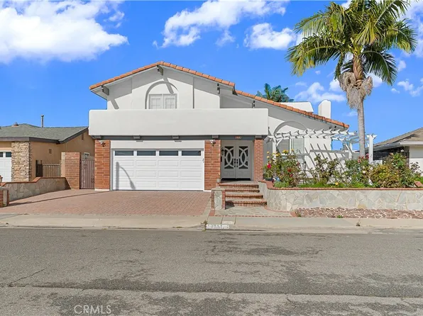 19251 Worchester Ln, Huntington Beach, CA 92646