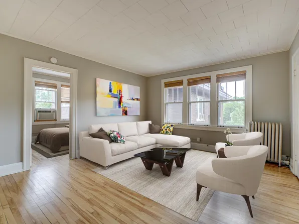 125 Lexington Pkwy S APT 6, Saint Paul, MN 55105