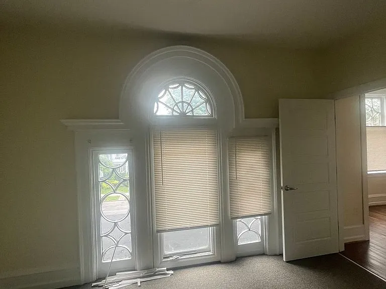 15 Strathallan Park — Photo 17