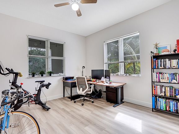 2nd image of 1155 Main St #1-216-1