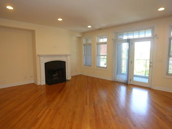 3829 N Southport Ave 2SF, Chicago, IL 60613 Kevin Rahmanim ICM Properties