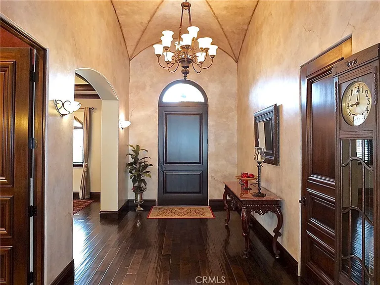 2104 Ruhland Ave — Photo 10